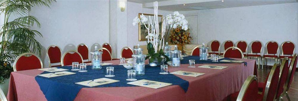 Hotel Savoy Palace Gardone Riviera Esterno foto