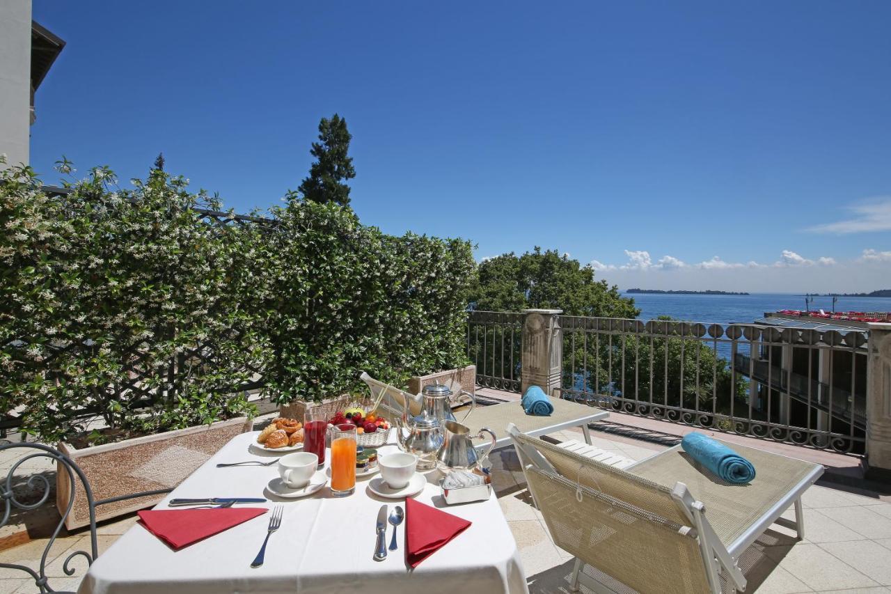 Hotel Savoy Palace Gardone Riviera Esterno foto