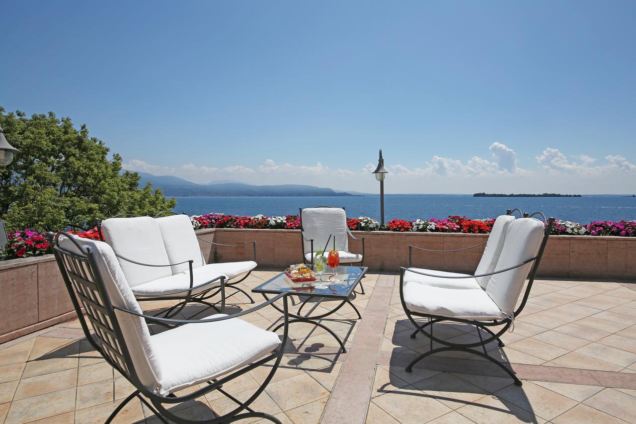 Hotel Savoy Palace Gardone Riviera Esterno foto