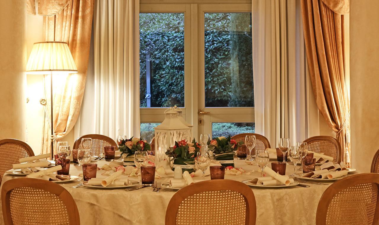 Hotel Savoy Palace Gardone Riviera Esterno foto