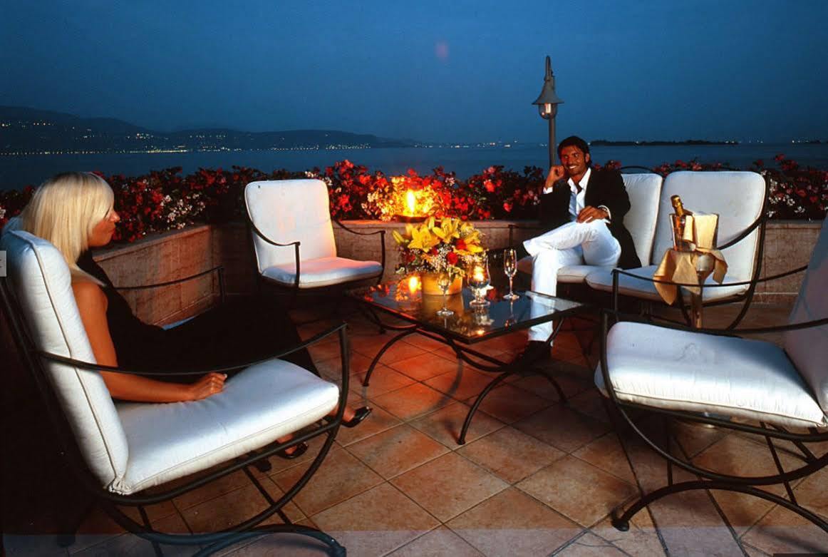 Hotel Savoy Palace Gardone Riviera Esterno foto