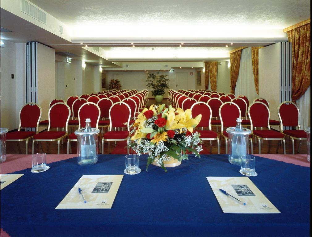 Hotel Savoy Palace Gardone Riviera Esterno foto